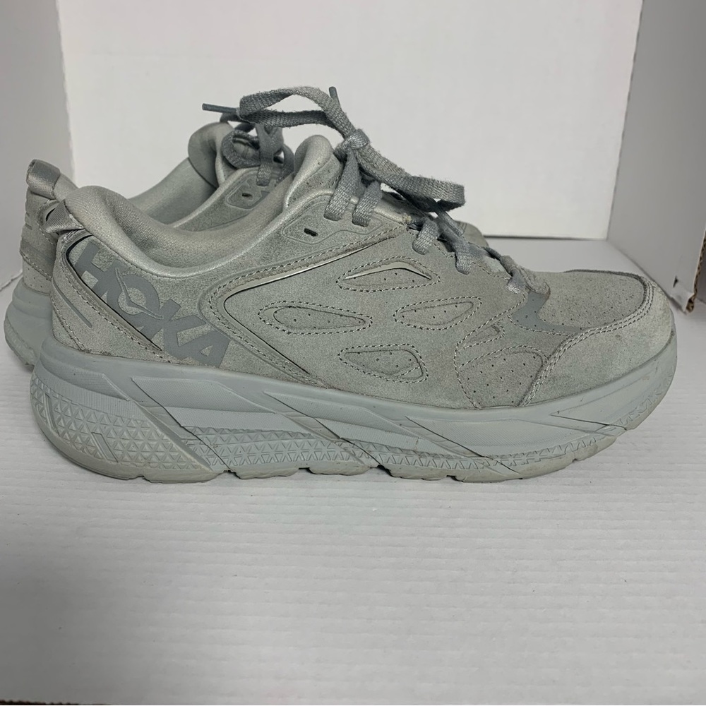 Hoka One One Unisex Gray Athletic Shoes Men’s 9.5/Women’s 10.5